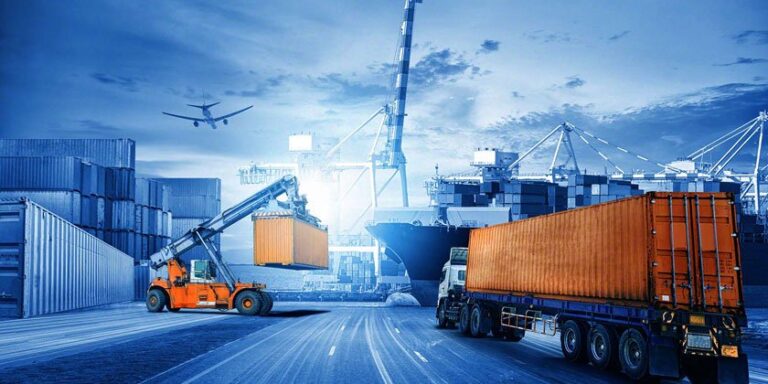 आगरा में ई-कॉमर्स और लॉजिस्टिक्स टेक (Logistics Tech): टियर-2 शहर का ग्लोबल सप्लाई चेन नेटवर्क से जुड़ाव